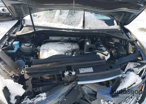 2019 Volkswagen Tiguan 2.0T Se/2.0T Sel/2.0T Sel R-Line/2.0T Sel R-Line Black z USA, uszkodzony, nr VIN 3VV2B7AX5KM024061